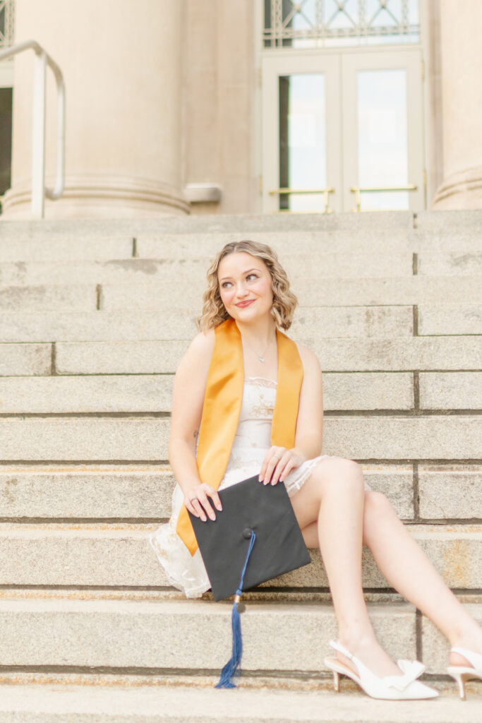 College Grad Hovde Hall